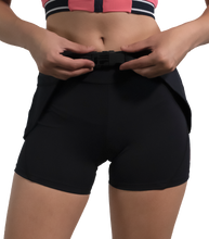 Indlæs billede til gallerivisning Shorts Up with Bottom Flap